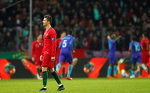 ​Ronaldo “tịt ngòi”, Bồ Đào Nha thảm bại trước Hà Lan