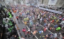 Đi bộ suốt cuộc đua Tokyo Marathon: Hiểu cách người Nhật chạy