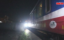 Lại tai nạn tàu hỏa: tông xe bồn chở gas văng xa cả chục mét
