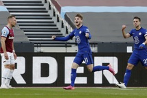 Đá bại West Ham, Chelsea nắm lợi thế lớn trong cuộc đua vào tốp 4