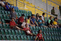 Doanh nghiệp “bỏ chạy” khỏi bóng đá