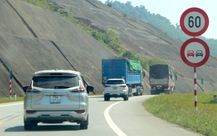La Sơn - Cam Lộ là 'cao tốc chưa hoàn chỉnh': Hiểu đúng đặc điểm đường để lái an toàn