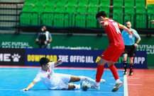 Tuyển futsal Việt Nam - Kyrgyzstan (hiệp 2) 2-2: Mạnh Dũng lần thứ hai gỡ hòa