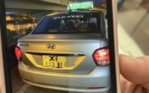 Xác minh thông tin taxi chở 'khách Tây' đi 50m lấy 500.000 đồng ở Hà Nội
