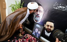 Nghi lễ quốc tang tổng thống Iran diễn ra thế nào?