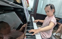 4 tháng học đàn, giành giải vàng cuộc thi piano toàn quốc