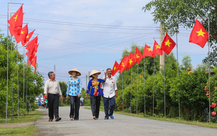 Tự hào cờ Tổ quốc: Trao tặng hơn 2,1 triệu lá cờ, xác lập 4 kỷ lục Việt Nam