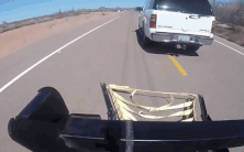 Video: Xem cảnh sát Mỹ tung lưới bắt ô tô nghi phạm đang chạy trốn
