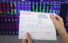 Chứng khoán giảm điểm, đã đến lúc ‘xuống tiền’?