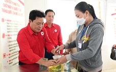 Hơn 1.000 suất ăn nghĩa tình cho bệnh nhân nghèo 
Kiên Giang