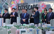 Hai câu hỏi của Thủ tướng khi thăm mô hình thành phố thông minh Singapore