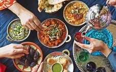 Tháng Ramadan, người Hồi giáo ăn uống như thế nào?