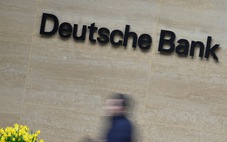 Châu Âu căng thẳng sau cú sốc Credit Suisse, cổ phiếu ngân hàng lao dốc