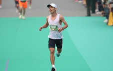 Hoàng Nguyên Thanh, Lê Thị Tuyết vô địch giải marathon quốc gia 2023