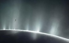 Phát hiện mạch nước phun khổng lồ trên mặt trăng sao Thổ