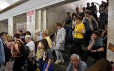 Nga không kích các căn cứ không quân Ukraine, Kiev nã pháo đáp trả vào các cơ sở công nghiệp