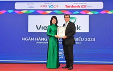 Vietcombank được trao 'cú đúp' 3 giải thưởng về ngân hàng