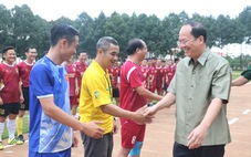 Phó bí thư Thành ủy Nguyễn Hồ Hải thăm Sư đoàn 302