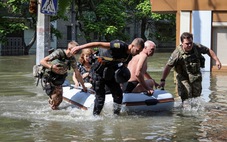 Vụ vỡ đập Nova Kakhovka: 'Đầm lầy' cản bước Ukraine phản công