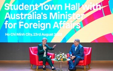 Ngoại trưởng Úc giao lưu với sinh viên, gợi ý chuyển dịch kinh tế bối cảnh Net Zero