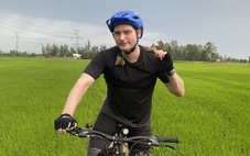 Kyo York thích đạp xe, mê khám phá những cung đường mới