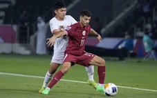 Cổ động viên Indonesia ném đá Instagram của bóng đá Qatar