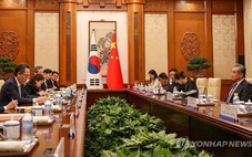 Ngoại trưởng Hàn Quốc tới Trung Quốc lần đầu sau hơn 6 năm