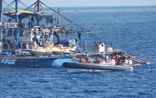 Philippines cử thêm 3 tàu bảo vệ đến bãi cạn Scarborough, Trung Quốc lên tiếng