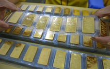 Giá vàng thế giới bật tăng kéo giá trong nước lên 90,2 triệu đồng/lượng