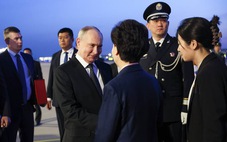 Tổng thống Putin bắt đầu thăm Trung Quốc