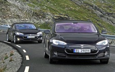 Kiện Cơ quan vận tải Thụy Điển, Tesla bị bác đơn