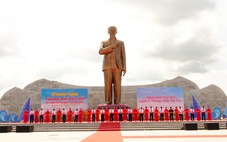 Khánh thành Tượng đài Chủ tịch Hồ Chí Minh ở Phú Quốc