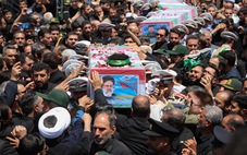 Người dân tiễn biệt cố tổng thống Iran trước lễ an táng