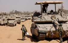 Mỹ tạm dừng vận chuyển đạn dược tới Israel