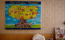 Báo Financial Times: Trẻ em Ukraine được Nga cho làm con nuôi