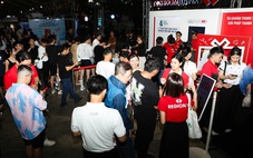 Chen chân 'săn' Phúc Long giá 1.000 đồng tại Lễ hội Không tiền mặt