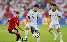 Bồ Đào Nha sút gấp 3 lần vẫn thua Georgia 0-2