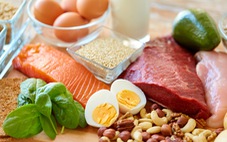 Tại sao protein quan trọng trong việc giảm cân?
