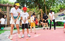 Độc đáo sân mini-golf thu hút trẻ em Nha Trang