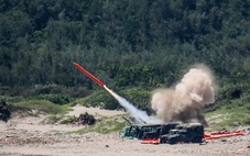 Đài Loan diễn tập bắn đạn thật mô phỏng đẩy lùi quân Trung Quốc