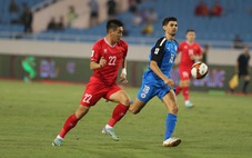 Việt Nam - Philippines (hiệp 1) 0-0: Văn Lâm suýt bị thủng lưới