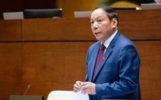 Bộ trưởng Nguyễn Văn Hùng tiếp tục trả lời chất vấn