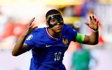 Mbappe tiết lộ nỗi kinh hoàng khi phải đeo mặt nạ thi đấu