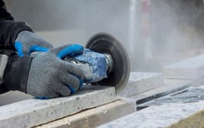 Úc cấm đá nhân tạo để cứu công nhân xây dựng
