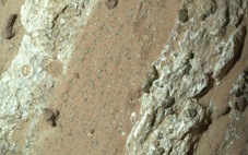 Xe tự hành NASA phát hiện 'dấu vết sự sống' trên sao Hỏa
