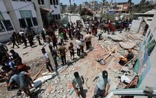 Israel thừa nhận tấn công trường học ở Gaza, 130 người thương vong