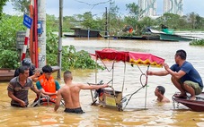 Sông Hồng dâng 10cm mỗi giờ, chủ tịch Hà Nội yêu cầu tính toán phương án lũ mức báo động 3