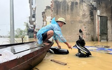 Lũ trên sông Hồng vượt báo động 2, trời đang mưa to gây nguy cơ ngập trong nội thành