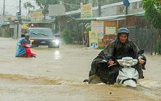 Mưa lớn kéo dài gây ngập nhiều nơi ở Phú Quốc