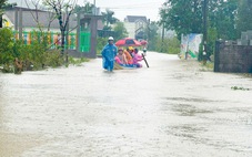 Mưa gây sạt lở, làm chìm tàu và có 430 hộ dân ở Phú Quốc bị ảnh hưởng ngập nước